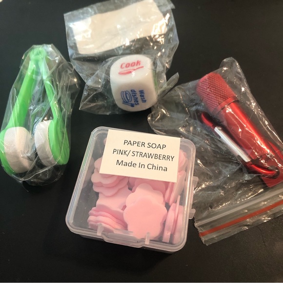 NEW Women’s Gift Bundle - Picture 6 of 9